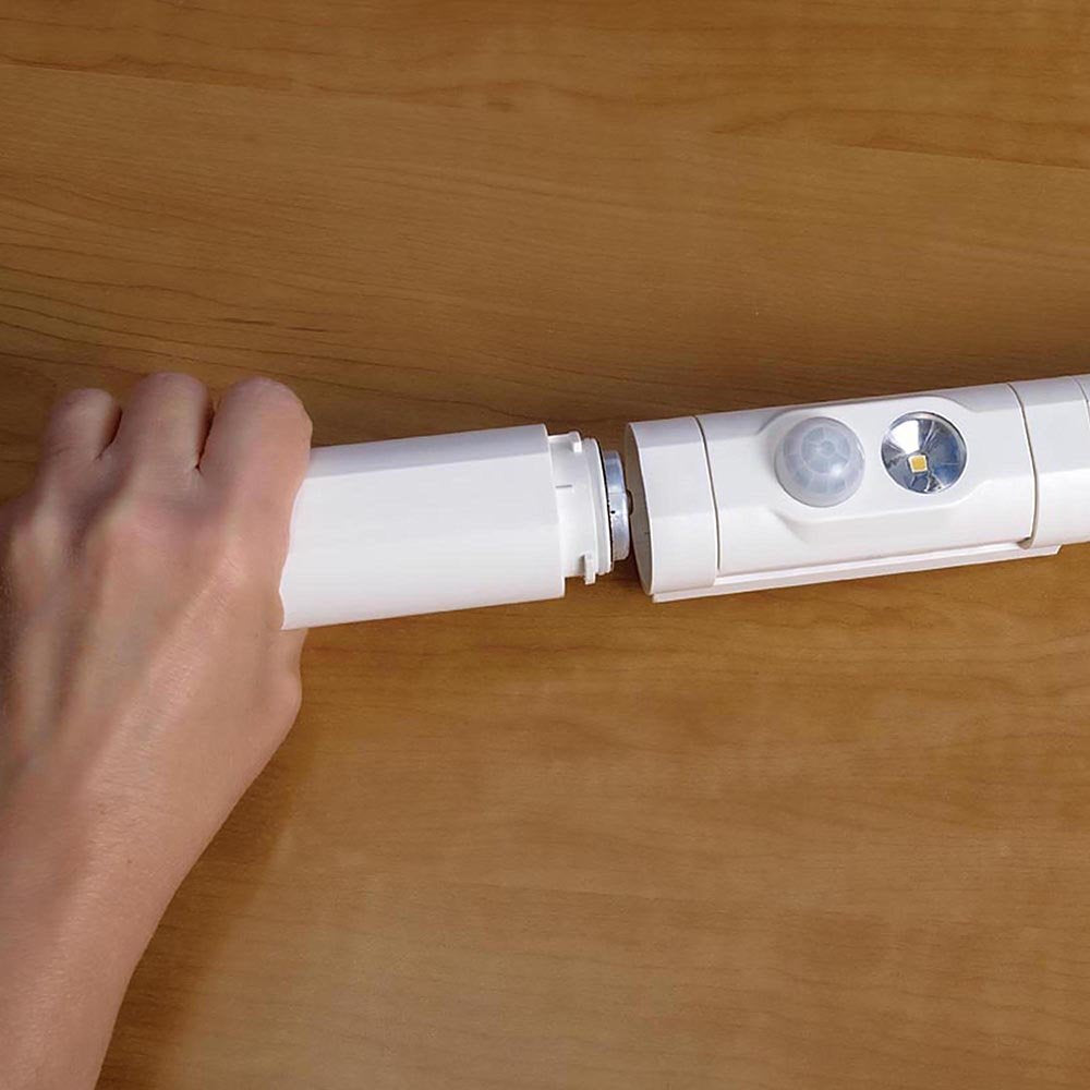 Motion Sensing LED Safety Light, 100 Lumen, White C163