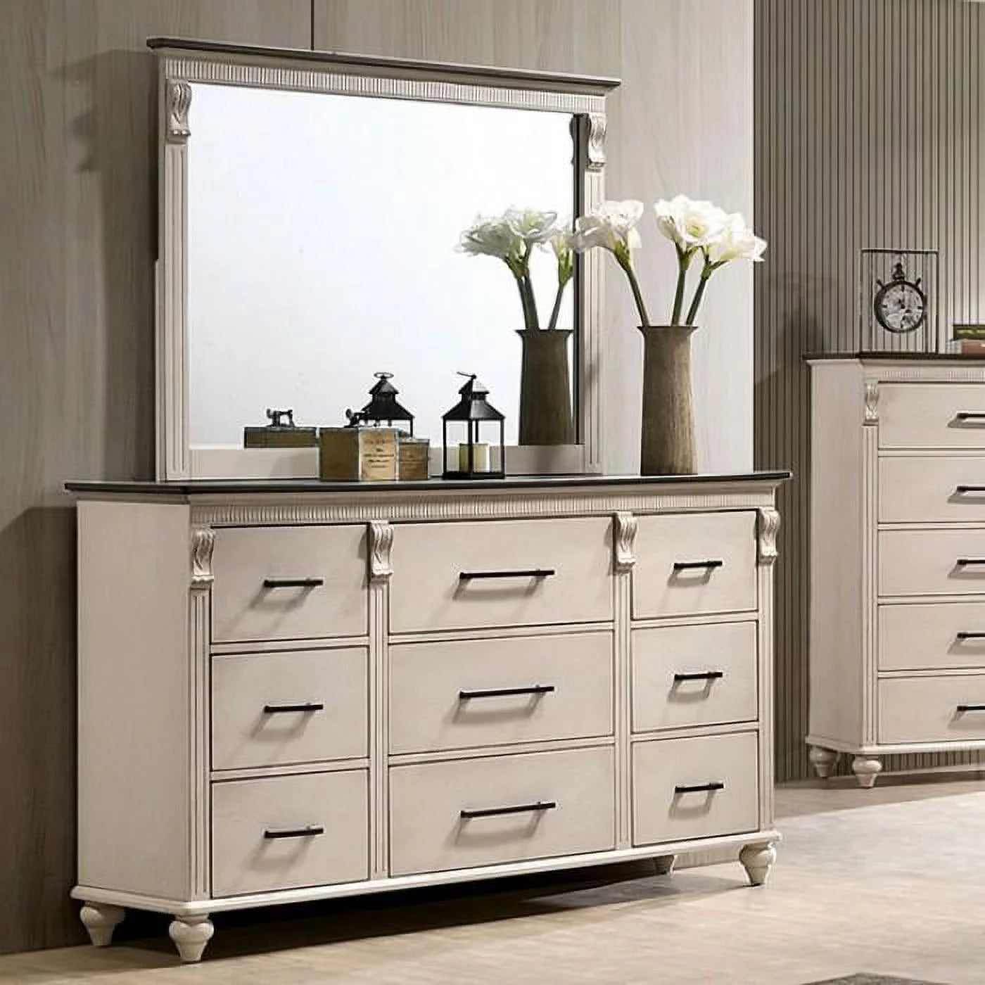 Antique White Solid Wood Queen Bedroom Set 6pcs P706521