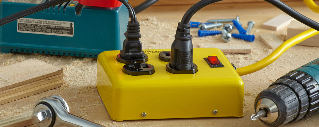 Metal Power Supply Adapter Block with 4 Outlets and Lighted Switch F49864