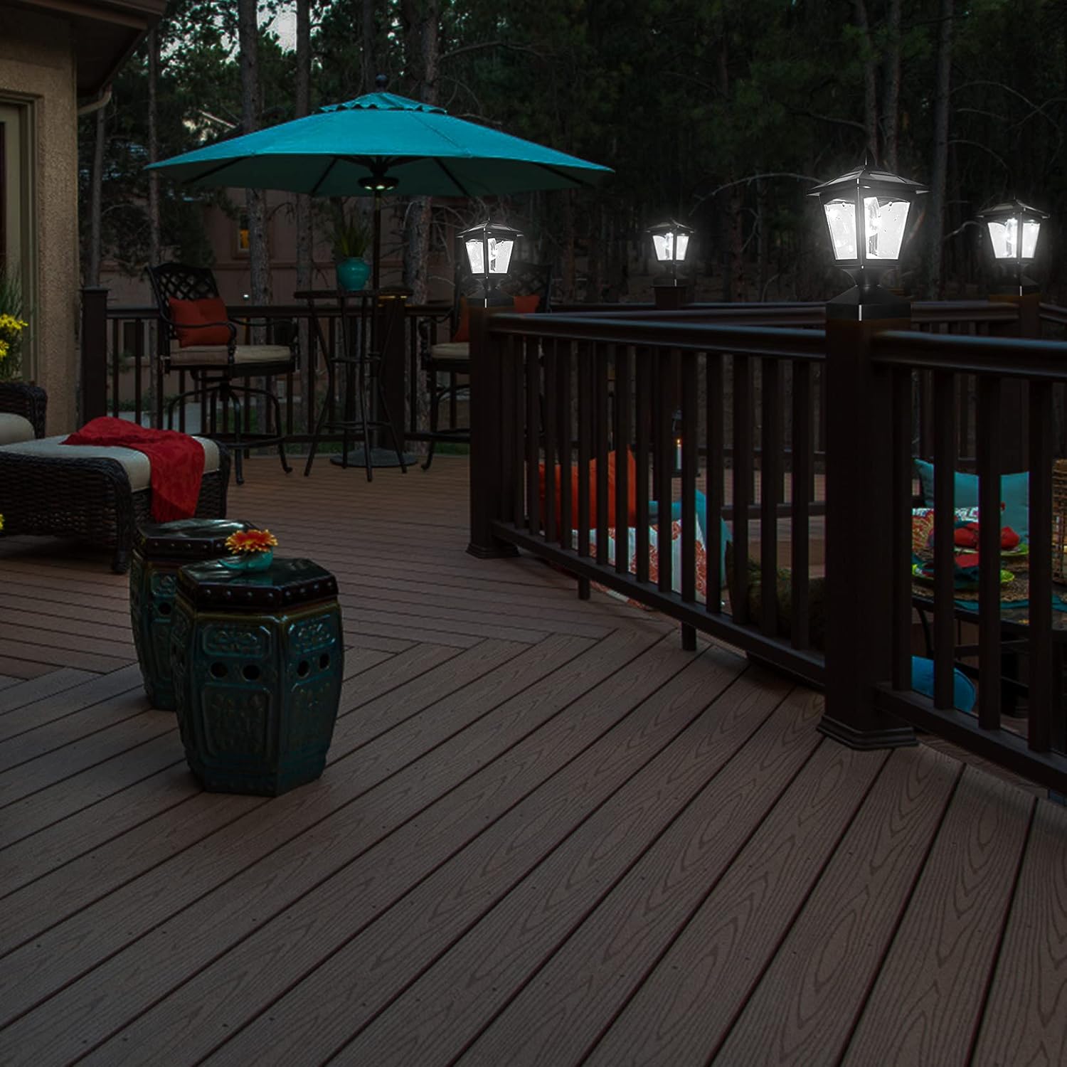 Solar Post Lights Outdoor, Waterproof for Wood Fence Deck Patio, 15 Lumens, Black K97604