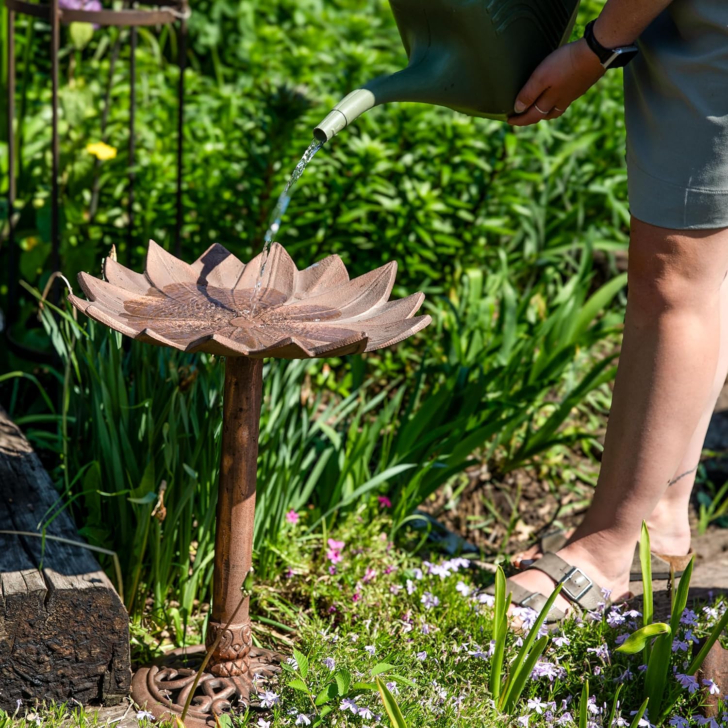 Copper Patina Metal Bird Bath with UV-Resistant Finish O8329