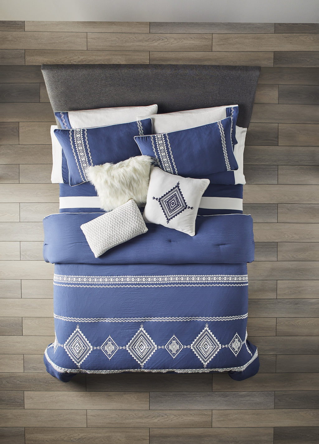 Navy Full Comforter Set with Sheets, Aztec, Polyester U168834