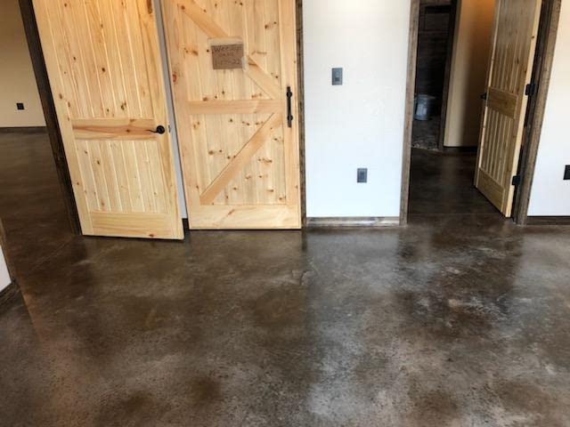 Concrete, Brick & Terrazzo Wall and Floor Sealer, High-Gloss Finish S812