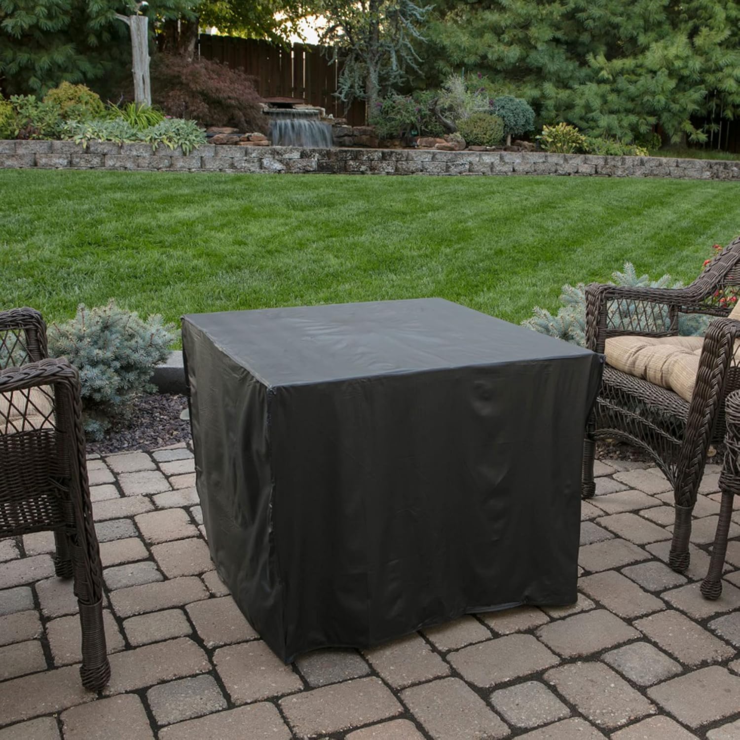 30 Inch Square 30,000 BTU LP Gas Outdoor Fire Pit Table with Mosaic Resin Mantel and Lava Rock F73658