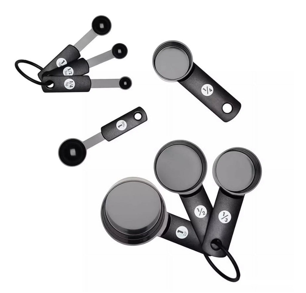 17 Piece Culinary Tool & Utensil Set F291