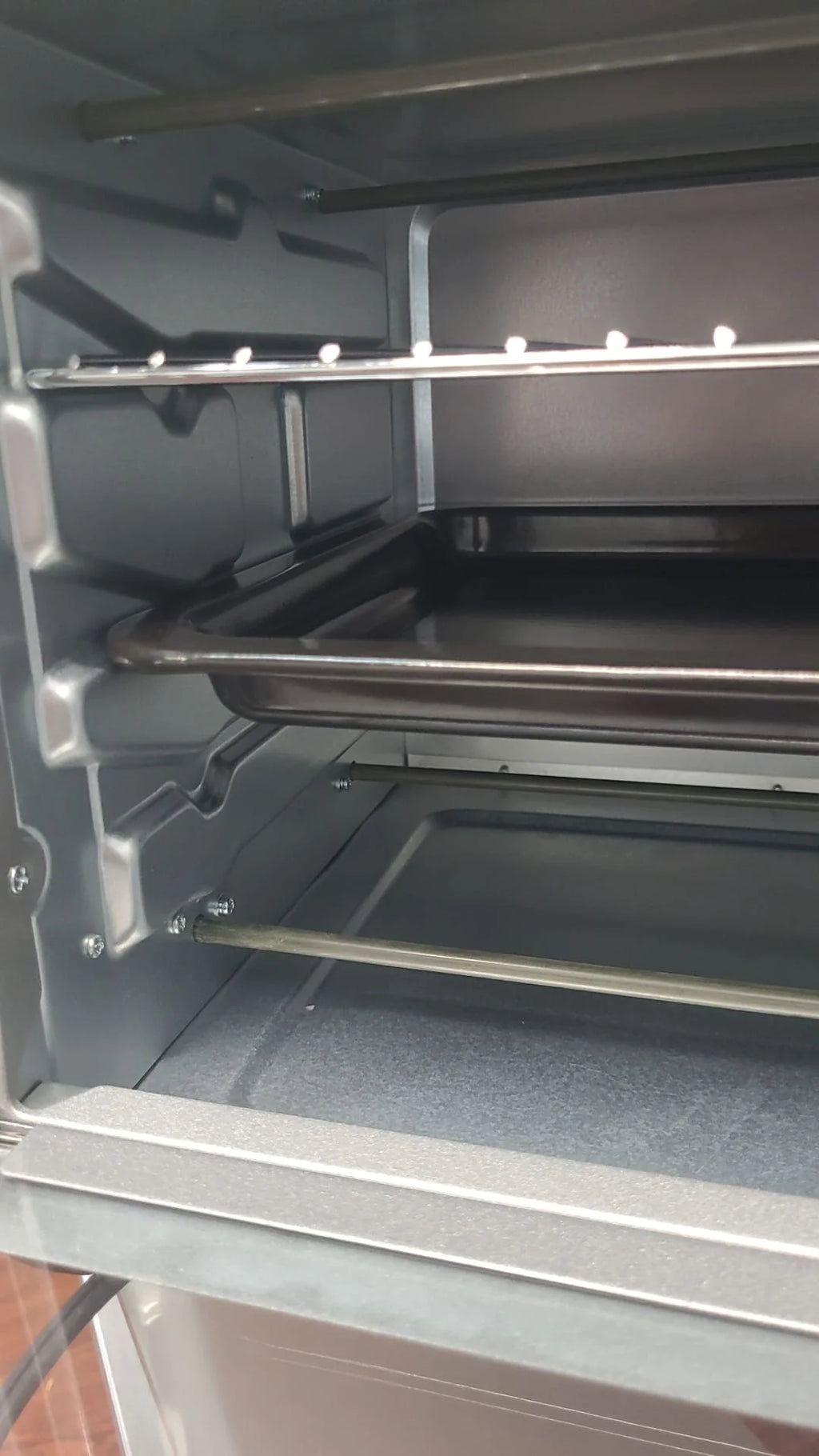 6-Slice Toaster Oven with Broil Function, Stainless Steel R771848