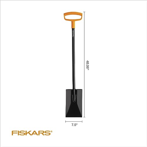 Steel Garden Spade Shovel with Ergonomic D-Handle H913944